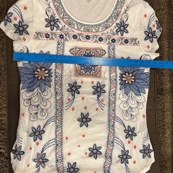 ๐4 for 25๐ Nygard | Sheer Lace Blouse - Picture 5 of 5